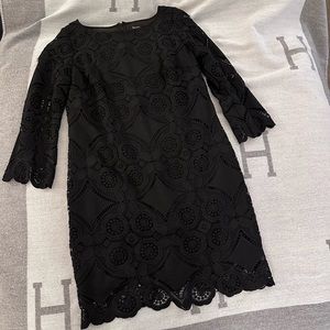 Like New Laundry by Shelli Segal Black crochet 3/4 sleeve dress. Size 10.